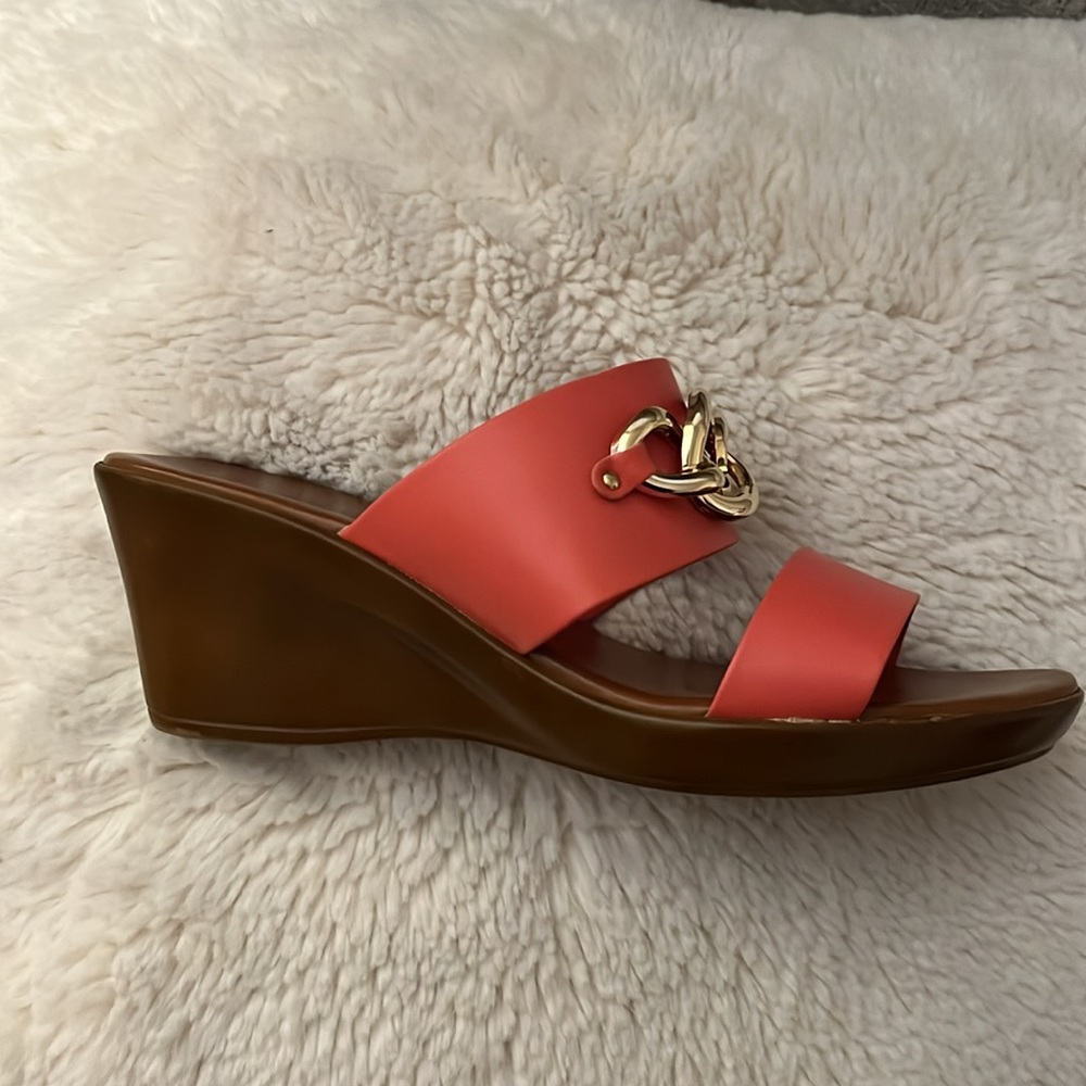 Toscananella brand, orange Slide Sandals with Gold Chain Detail 9 medium
